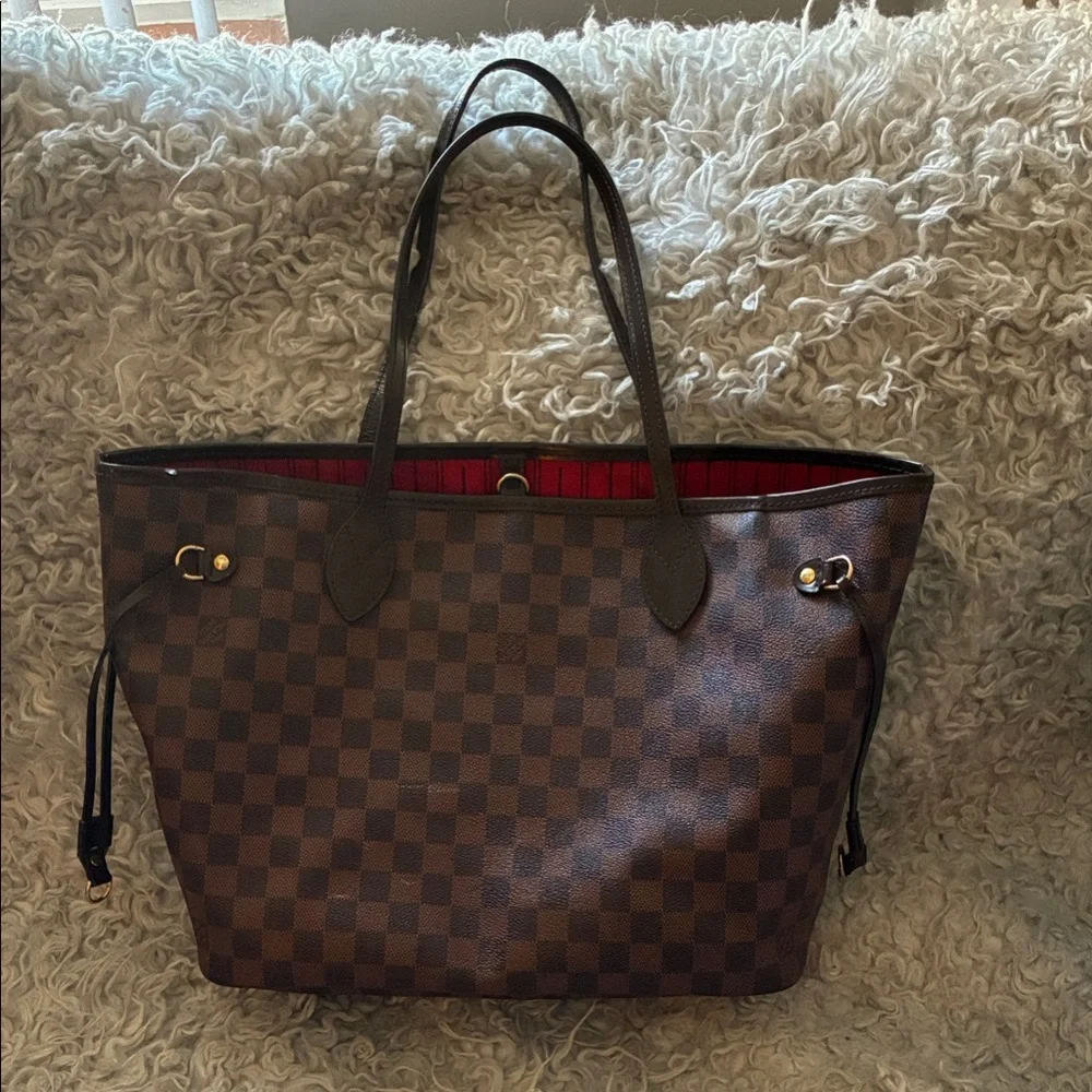 Brown Checkered Tote Bag - Picture 1 of 10